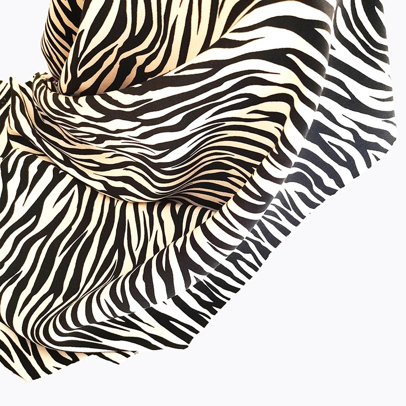 56 เรยอน 44 viscose satin พิมพ์ลายสัตว์ zebra animal print fabric